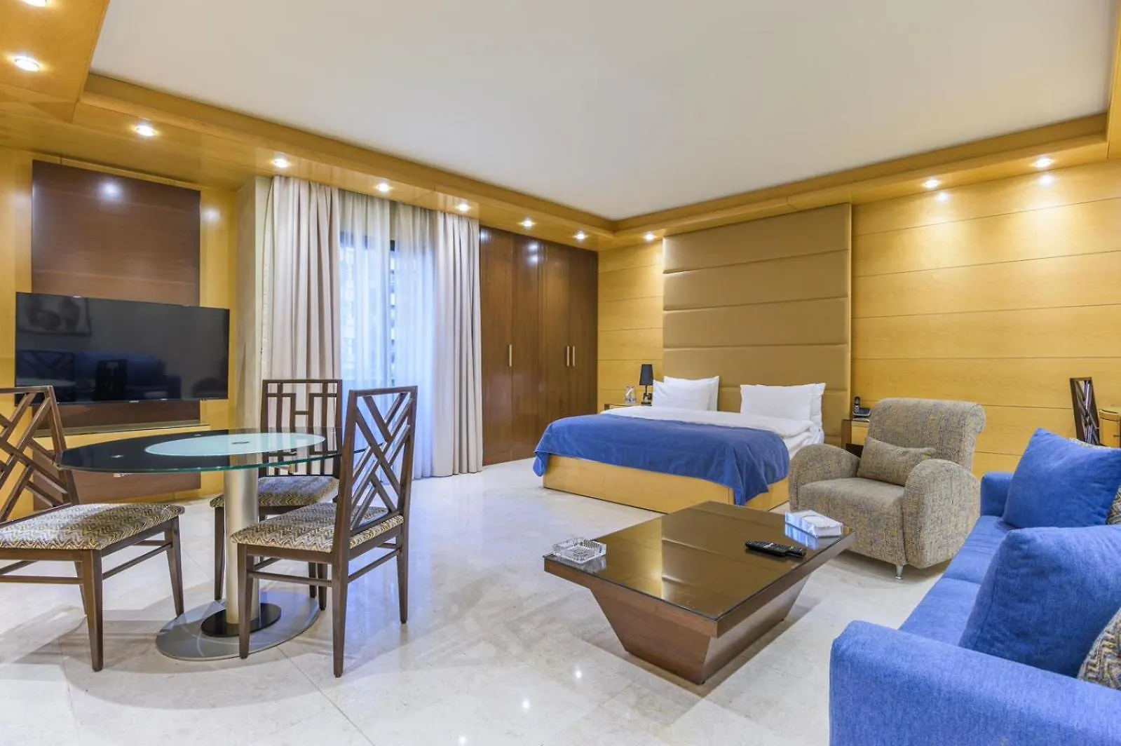 Lahoya Verdun Beirut 4*,
