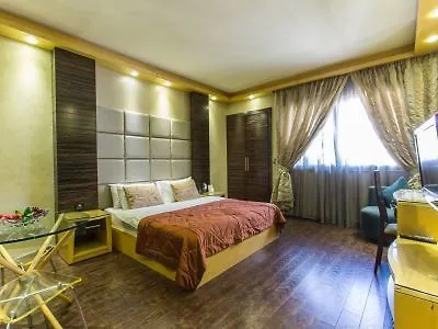 فندق لاهويا فردان بيروت 4*,